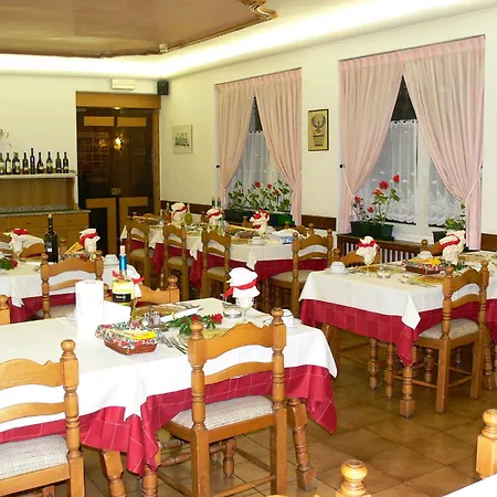 Agomer Hotel Canazei
